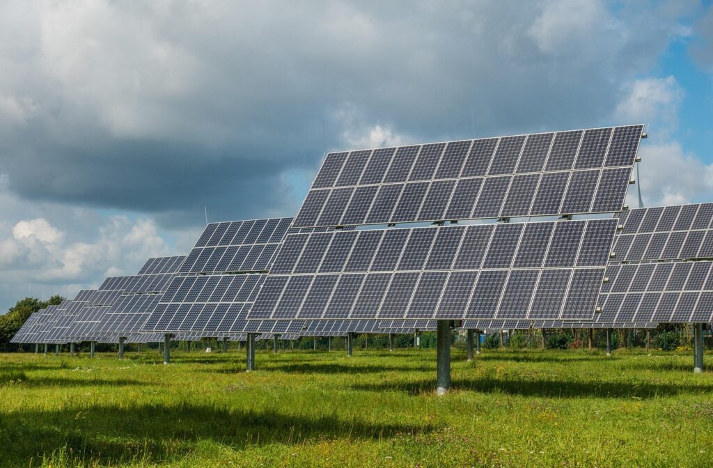 photovoltaic system 2742304 1280
